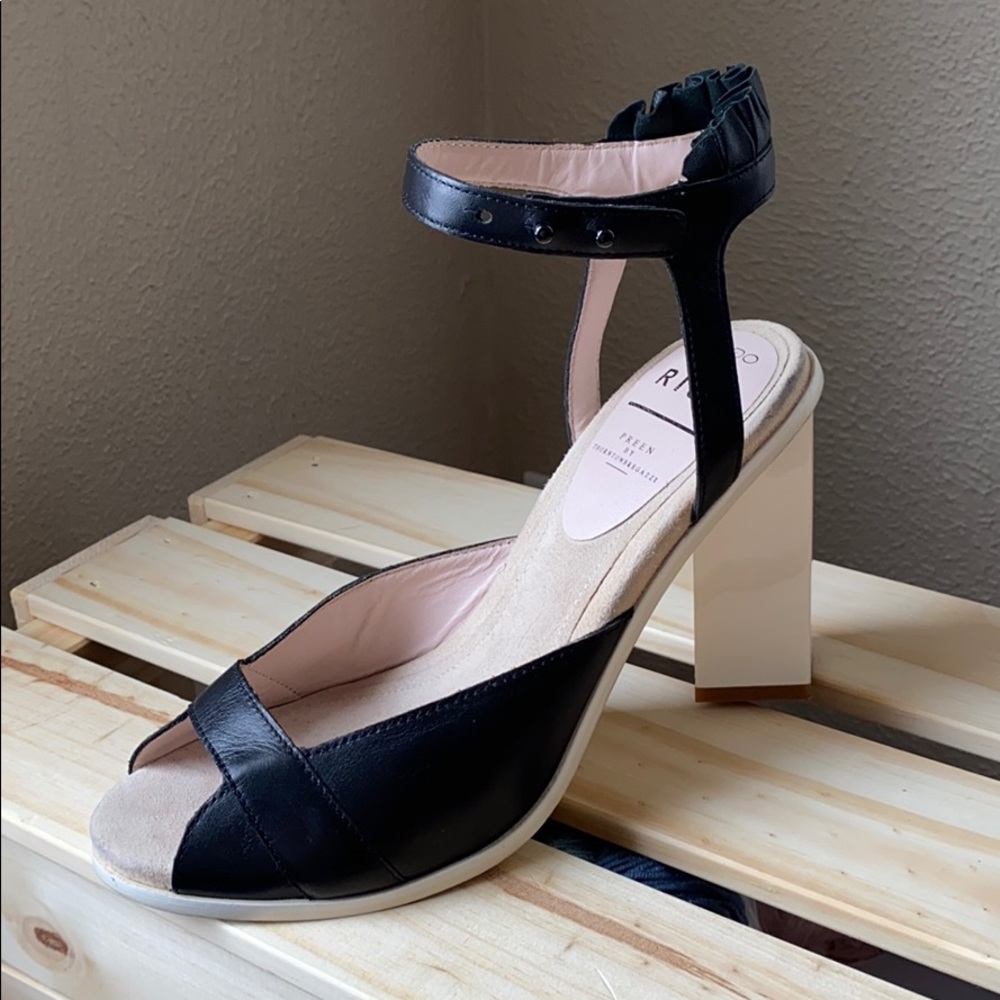 Chunky Heel - image 8